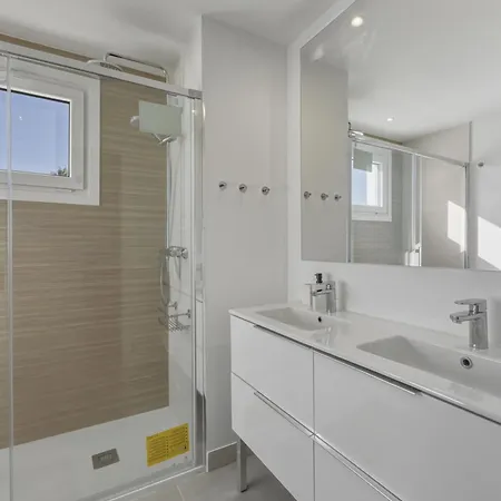3024 Bright With Terrace And Pool Appartamento *