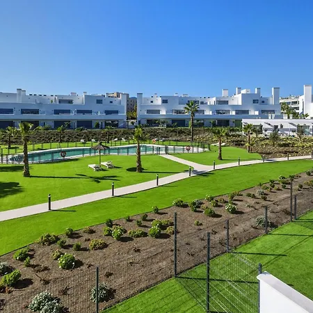 3024 Bright With Terrace And Pool Estepona